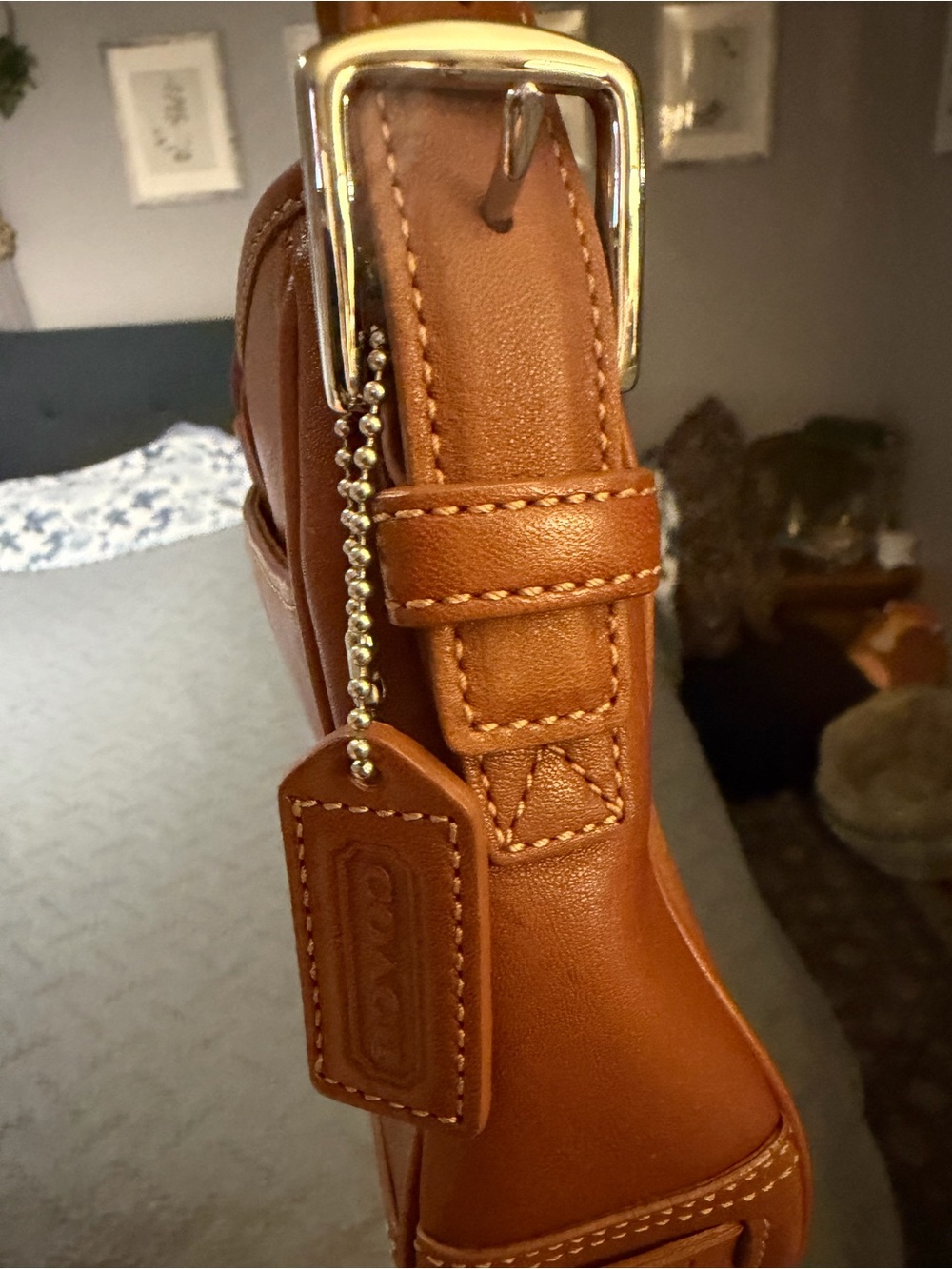 Coach Saddle Shoulder Bag in Warm Tan Leather with Buckle - Picture 6 of 10